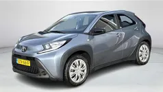 Gebruikt 2024 Toyota Aygo X Play SUV | € 17.450 (Eerlijke prijs)