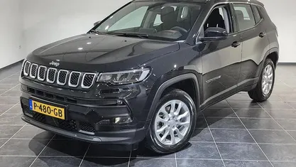 Zwart Gebruikt 2022 Jeep Compass Longitude SUV | € 22.695 (Eerlijke prijs)