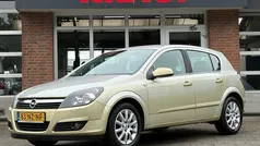 Gebruikt 2004 Opel Astra Cosmo Hatchback | € 1.500 (Eerlijke prijs)