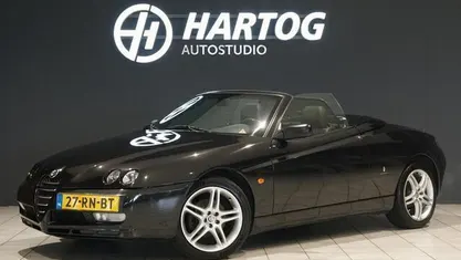 Zwart Gebruikt 2004 Alfa Romeo Spider Cabriolet | € 9.950 (Eerlijke prijs)