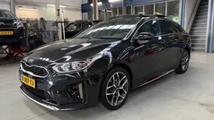 Zwart Gebruikt 2021 Kia ProCeed GT-Line Hatchback | € 21.950 (Eerlijke prijs)