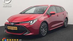Rood Gebruikt 2021 Toyota Corolla Stationwagen | € 23.240 (Eerlijke prijs)