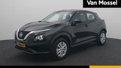 Zwart Gebruikt 2020 Nissan Juke Visia SUV | € 14.240 (Goede deal)