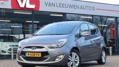 Grijs, metallic lak Gebruikt 2014 Hyundai ix20 MPV | € 11.748 (Eerlijke prijs)
