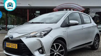 Grijs Occasion 2018 Toyota Yaris Design Hatchback | € 16.390 (Eerlijke prijs)