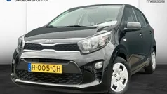 Zwart Gebruikt 2020 Kia Picanto Comfort Hatchback | € 11.445 (Eerlijke prijs)