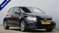 Zwart Gebruikt 2024 VW Polo R-line Hatchback | € 21.395 (Eerlijke prijs)