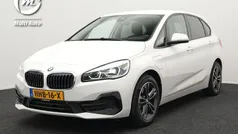 Wit Gebruikt 2021 BMW 225 Active Tourer iPerformance MPV | € 22.830 (Eerlijke prijs)