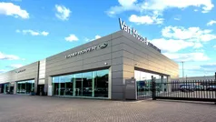 Zwart, metallic lak Gebruikt 2025 Land Rover Range Rover HSE SUV | € 171.490 (Super prijs)