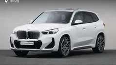 Gebruikt 2024 BMW iX1 M Sport SUV | € 43.880 (Eerlijke prijs)