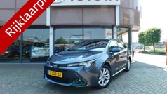Grijs Gebruikt 2023 Toyota Corolla Hybrid Active Stationwagen | € 27.400 (Eerlijke prijs)