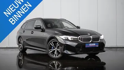 Occasion BMW 330 Basis 245 PK (180 kW) 2024 Stationwagen