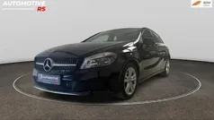 Zwart Gebruikt 2017 Mercedes A180 Business Hatchback | € 16.495 (Eerlijke prijs)