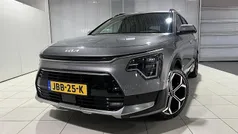Steel gray metallic (klg) Gebruikt 2023 Kia Niro SUV | € 31.900 (Goede deal)