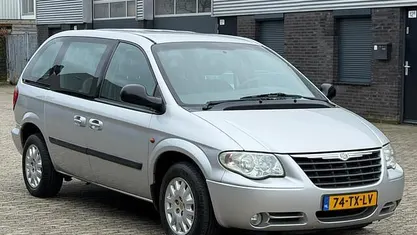 Occasion Chrysler Voyager 147 PK (108 kW) 2007 Grijs MPV
