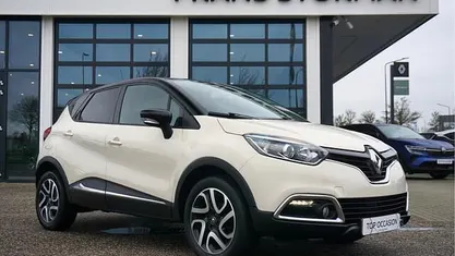 Wit Gebruikt 2017 Renault Captur Dynamique SUV | € 10.900 (Eerlijke prijs)