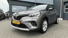 Grijs, metallic lak Gebruikt 2023 Renault Captur Zen SUV | € 20.950 (Eerlijke prijs)