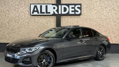 Occasion 2022 BMW 330 Comfort Edition Sedan | € 35.950 (Super prijs)