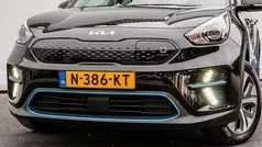 Zwart Gebruikt 2021 Kia e-Niro SUV | € 17.850 (Super prijs)