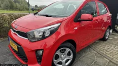 Rood Gebruikt 2019 Kia Picanto Hatchback | € 10.900 (Eerlijke prijs)