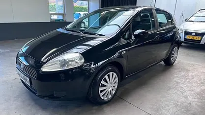 Occasion Fiat Grande Punto 65 PK (47 kW) 2006 Zwart (metallic) Hatchback