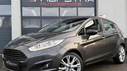 Grijs Gebruikt 2016 Ford Fiesta Titanium Hatchback | € 5.945 (Goede deal)