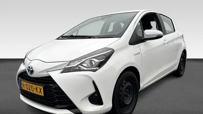 Occasion 2020 Toyota Yaris Hybrid Active Hatchback | € 17.990 (Eerlijke prijs)
