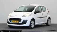 Wit Gebruikt 2014 Peugeot 107 Hatchback | € 4.945 (Eerlijke prijs)