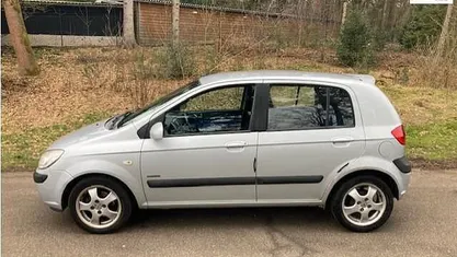Grijs (metallic) Occasion 2007 Hyundai Getz Edition Hatchback | € 1.200 (Goede deal)