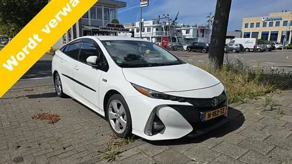 Gebruikt 2017 Toyota Prius Business Edition Hatchback | € 18.950 (Eerlijke prijs)