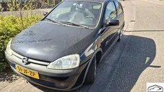 Gebruikt 2002 Opel Corsa Elegance Hatchback | € 1.750 (Eerlijke prijs)