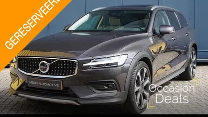 Occasion 2022 Volvo V60 CC Ultimate Stationwagen | € 44.995 (Eerlijke prijs)