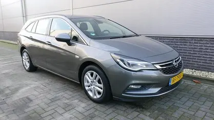 Occasion 2017 Opel Astra Business Stationwagen | € 4.950 (Eerlijke prijs)