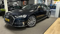 Blauw, metallic lak Gebruikt 2018 Audi A8 Exclusive Sedan | € 51.950 (Eerlijke prijs)