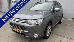 Grijs Gebruikt 2013 Mitsubishi Outlander Instyle SUV | € 10.450 (Eerlijke prijs)