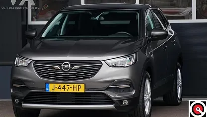 Grijs Occasion 2020 Opel Grandland X Innovation SUV | € 18.950 (Eerlijke prijs)