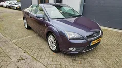 Bruin Gebruikt 2008 Ford Focus Cabriolet Cabriolet | € 1.950 (Eerlijke prijs)