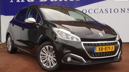 Gebruikt 2018 Peugeot 208 Premium Hatchback | € 9.499 (Eerlijke prijs)