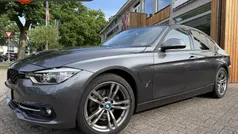 Grijs Gebruikt 2017 BMW 330e Executive Sedan | € 23.900 (Goede deal)
