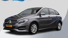 Grijs Gebruikt 2018 Mercedes B180 Ambition MPV | € 17.900 (Eerlijke prijs)