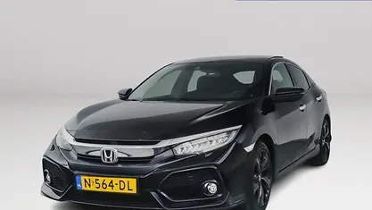 Zwart (metallic) Occasion 2017 Honda Civic Prestige Hatchback | € 17.995 (Eerlijke prijs)