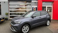 Gebruikt 2025 VW T-Cross Edition SUV | € 29.450 (Eerlijke prijs)