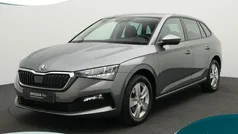 Grijs Gebruikt 2024 Skoda Scala Ambition Hatchback | € 21.800 (Eerlijke prijs)