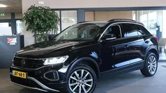 Gebruikt 2022 VW T-Roc Life SUV | € 24.950 (Goede deal)