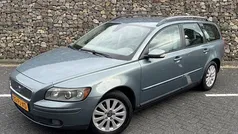 Groen Gebruikt 2004 Volvo V50 Momentum Stationwagen | € 3.745 (Eerlijke prijs)