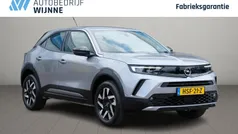 Grijs Gebruikt 2024 Opel Mokka Elegance SUV | € 25.950 (Eerlijke prijs)