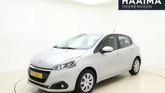 Grijs Gebruikt 2017 Peugeot 208 Hatchback | € 9.950 (Eerlijke prijs)
