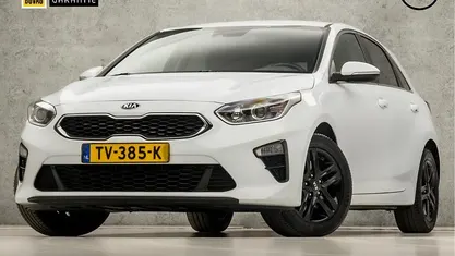 Wit Occasion 2018 Kia Ceed Hatchback | € 14.445 (Eerlijke prijs)