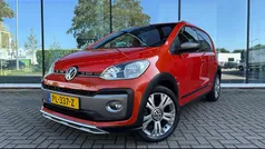 Gebruikt 2017 VW cross up! Hatchback | € 11.980 (Eerlijke prijs)