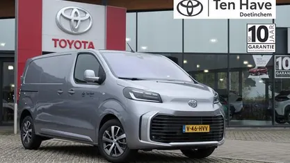 Occasion Toyota Proace 144 PK (105 kW) 2024 Grijs MPV